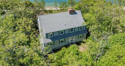 Beachfront Home Offering Direct Access to Your Own Private Beach (2386)