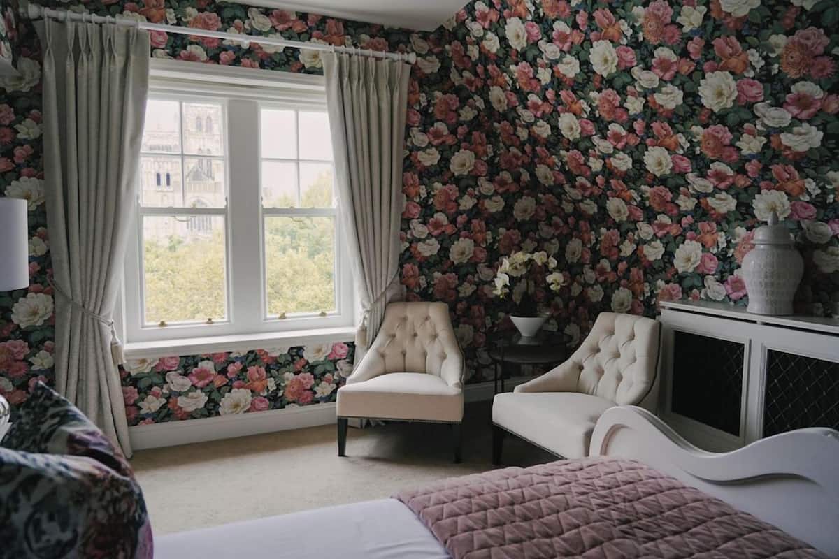 Deluxe Double Room, City View