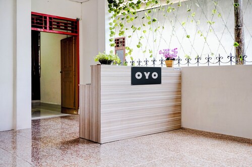 Collection O Jalan Jenderal Sudirman Near Pantai Padang Formerly Hotel Pratiwi Anggrek