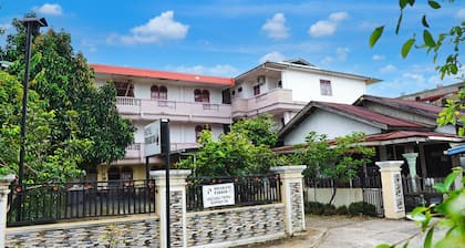 Collection O Jalan Jenderal Sudirman Near Pantai Padang Formerly Hotel Pratiwi Anggrek