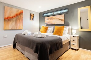 6 chambres, Internet gratuit par cĂąble, draps fournis