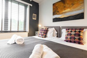 6 chambres, Internet gratuit par cĂąble, draps fournis