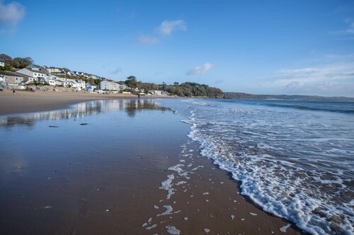 The Lighthouse - 1 Bedroom Apartment - Saundersfoot