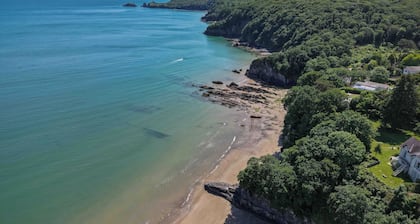 The Lighthouse - 1 Bedroom Apartment - Saundersfoot