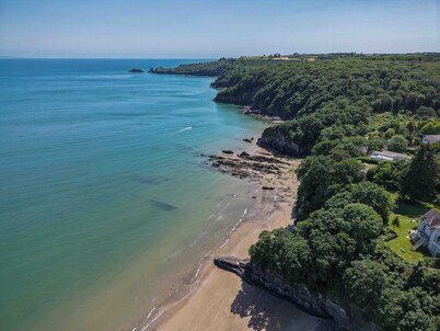 The Lighthouse - 1 Bedroom Apartment - Saundersfoot