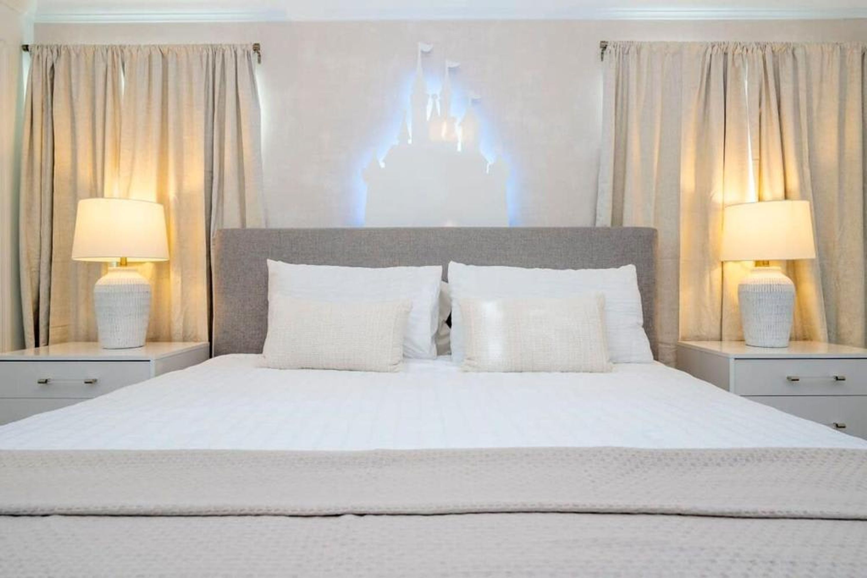 Casa | 4 quartos, acesso à internet de alta velocidade