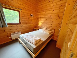 3 habitaciones y muebles diferentes 