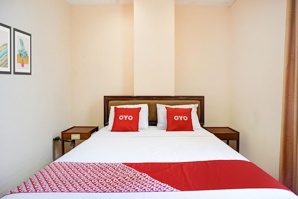 Standard Suite | Ruang kerja komputer riba, Wi-fi percuma, cadar katil