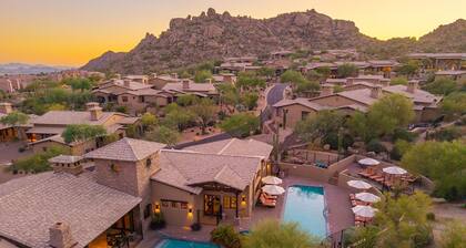 Luxury 3BR Scottsdale Retreat @ The Rocks | Private Plunge Pool | Troon Golf