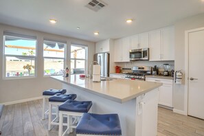 Nhà (3 Bedrooms) | Nội thất