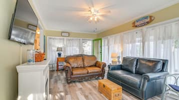 Casa (2 Bedrooms) | Interior