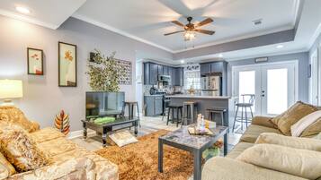 House (2 Bedrooms) | Interior