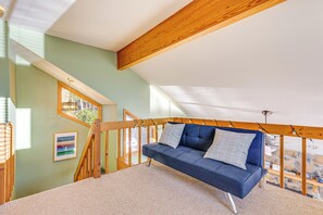 Interior - Beach Access, Private Dock: Arrowhead Lake Cabin (Pocono Lake)