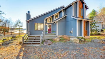 House (3 Bedrooms) | Front of property