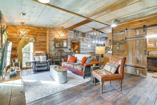 Casa (2 Bedrooms) | Interior