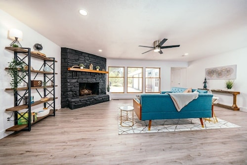 Hilltop Retreat in Bella Vista