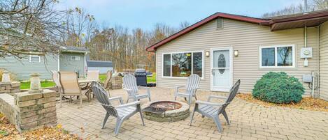 House (3 Bedrooms) | Outdoor dining