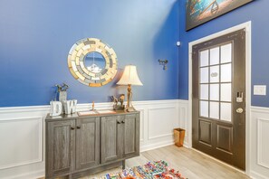 House (2 Bedrooms) | Interior - Near Airport & Dtwn Atlanta: Union City Gem! (Union City)