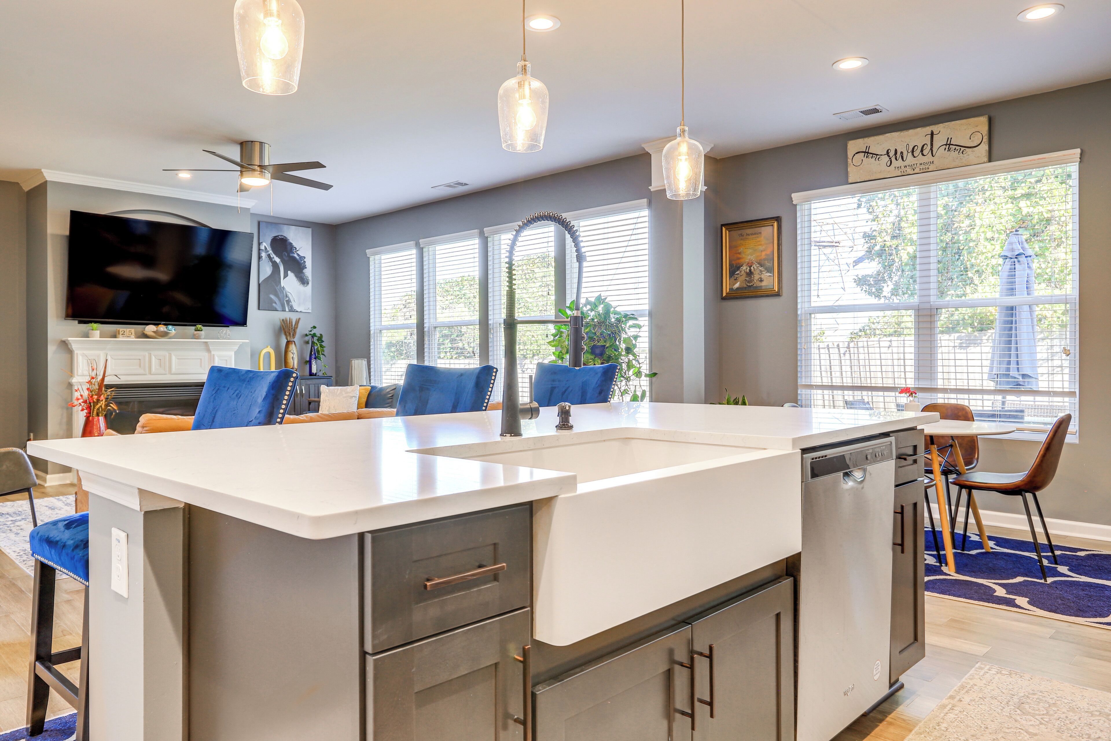 House (2 Bedrooms) | Interior