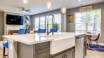 Rumah (2 Bedrooms) | Interior