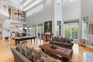 TV, DVD player, stereo, offices