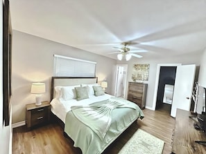 3 chambres, bureau, fer et planche à repasser, Wi-Fi gratuit