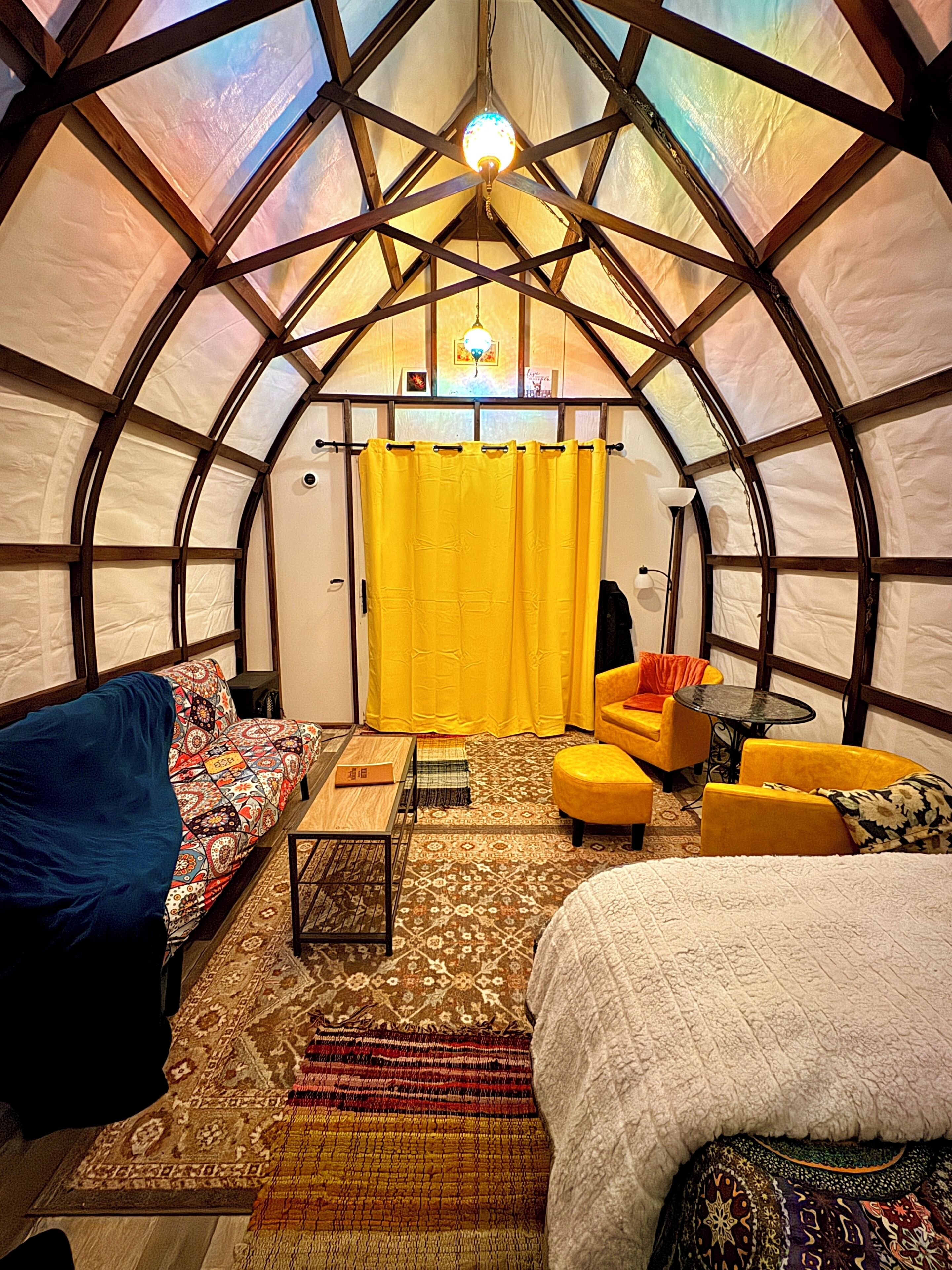 1 多间卧室、床单