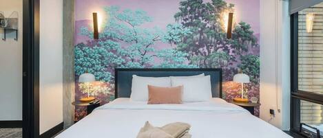 2 bedrooms, iron/ironing board, travel cot, WiFi