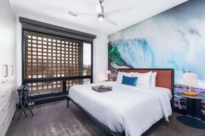 2 bedrooms, iron/ironing board, travel cot, WiFi