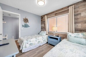 3 Schlafzimmer, Schreibtisch, Bügeleisen/Bügelbrett, kostenloses WLAN