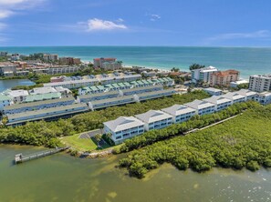 Exterior - Amazing Townhome style Condo with Pool Just Steps from the Beach (Indian Shores)