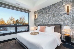 1 bedroom, iron/ironing board, travel cot, WiFi