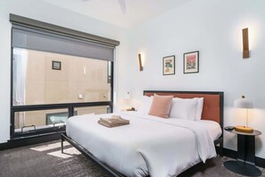 2 bedrooms, iron/ironing board, travel cot, WiFi