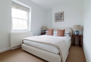 1 chambre, fer et planche à repasser, Wi-Fi