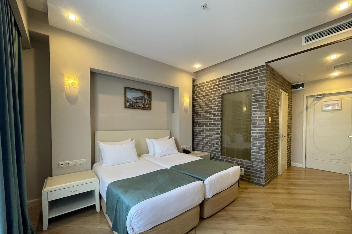 Superior Twin Room, Sea View