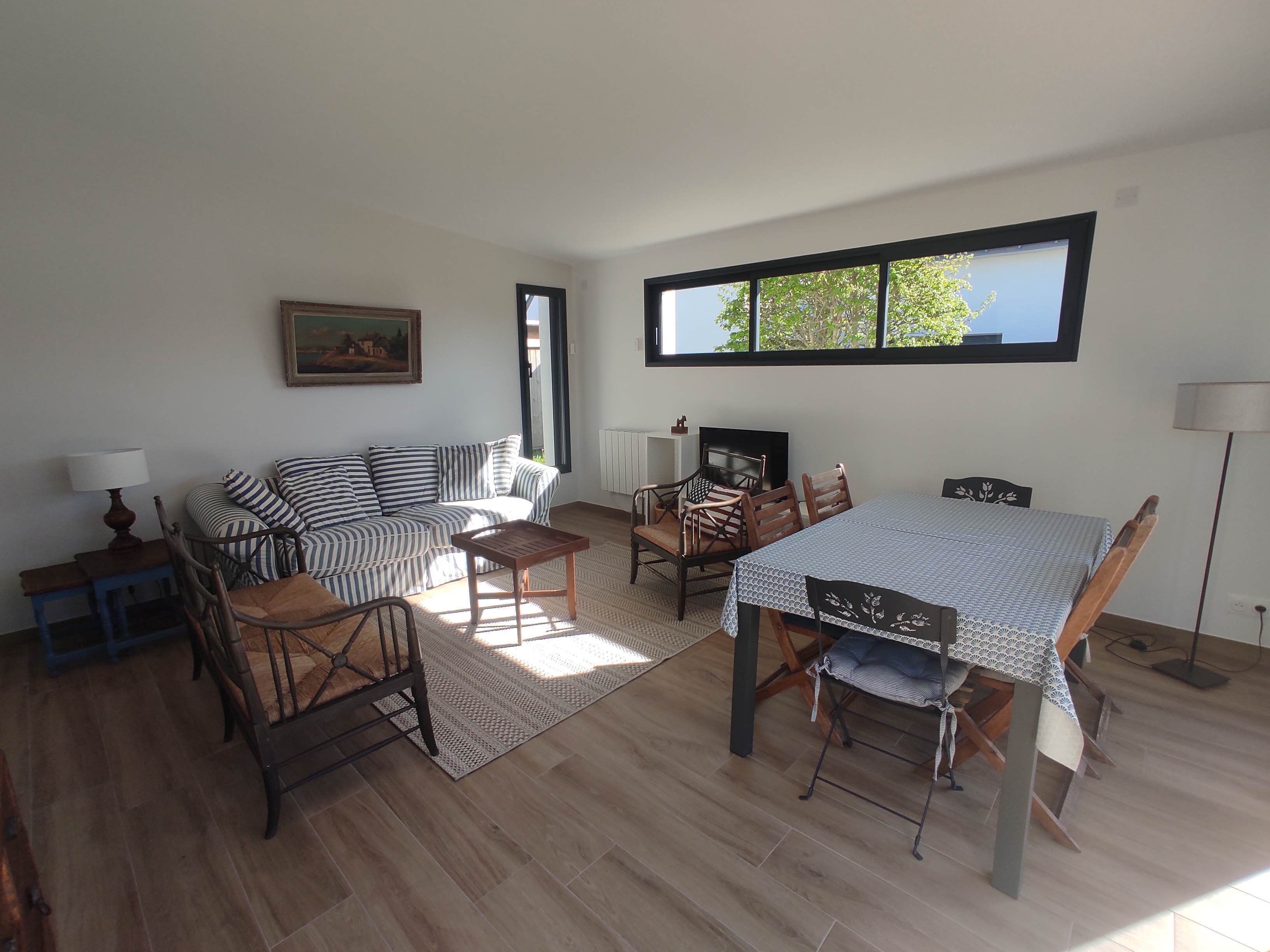 Espace salon - salle à manger 