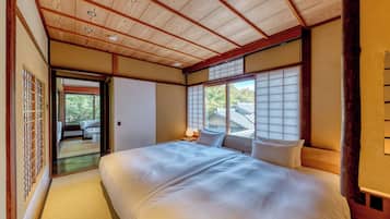 Luxury Villa, 6 Bedrooms, Non Smoking, Garden View | In-room safe, iron/ironing board, free WiFi, bed sheets