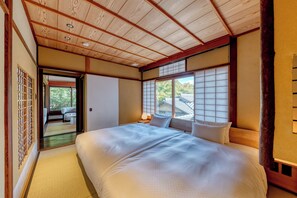 Luxury Villa, 6 Bedrooms, Non Smoking, Garden View | In-room safe, iron/ironing board, free WiFi, bed sheets - HOTEL VMG VILLA KYOTO (Kyoto)