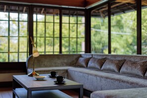 Luxury Villa, 6 Bedrooms, Non Smoking, Garden View | In-room safe, iron/ironing board, free WiFi, bed sheets - HOTEL VMG VILLA KYOTO (Kyoto)