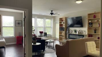 Condo, 2 Bedrooms | Living area | Smart TV, streaming services