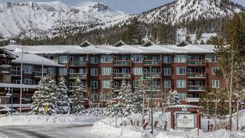 Condo, 2 Bedrooms | Exterior