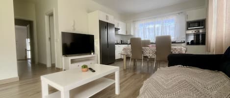TV