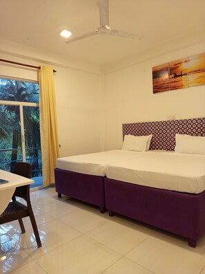 Deluxe Double Room, Garden View - Wake N Flow (Weligama)