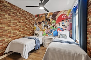 6 habitaciones, tabla de planchar con plancha, wifi y ropa de cama 