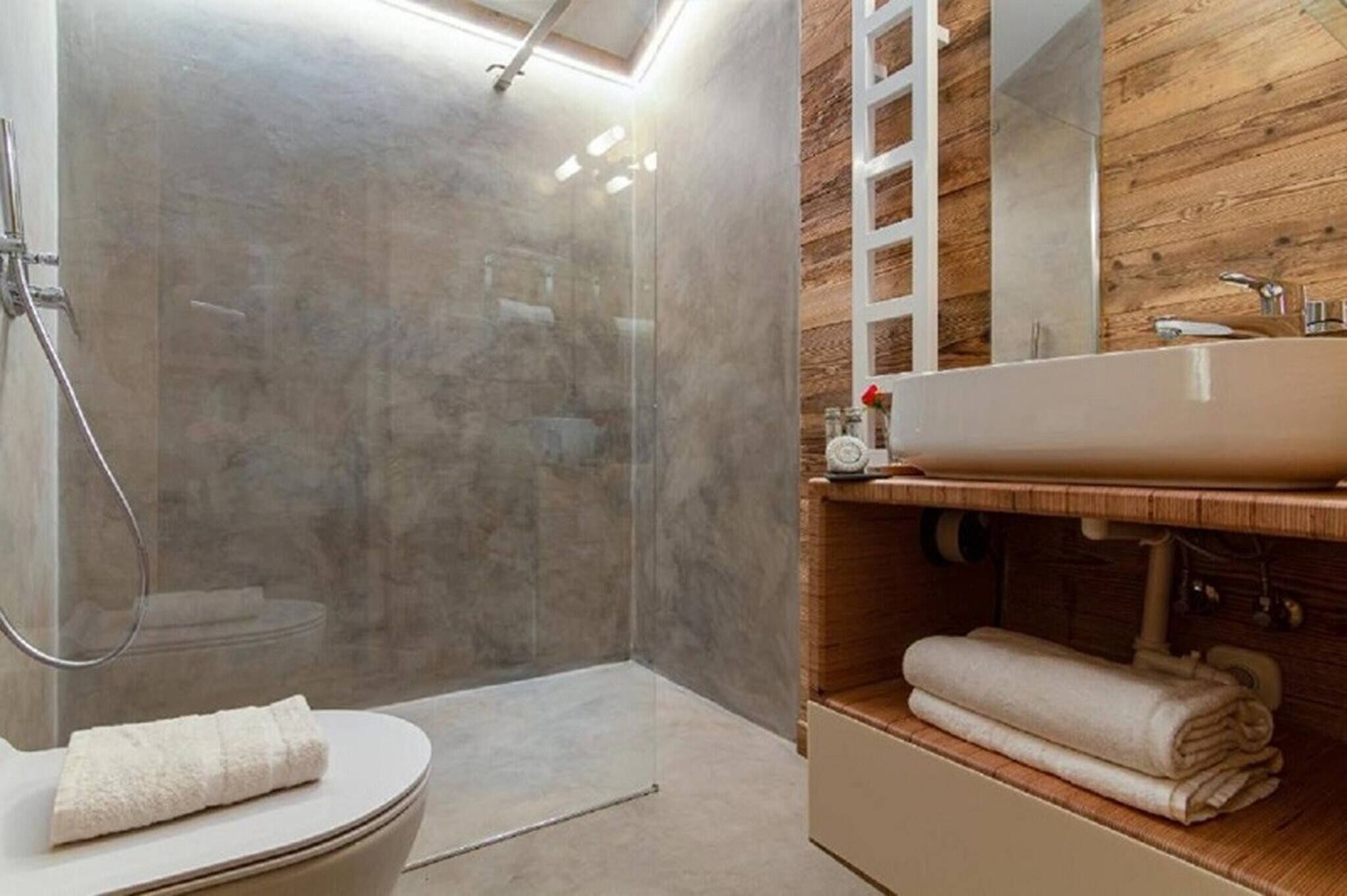 Chalet, 3 Bedrooms | Bathroom