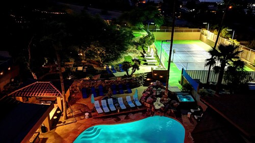 Now Even Bigger & Better! Resort-like w/Pickleball/Tennis/Golf/Basketball/Spa!