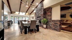 Dining - Now Even Bigger & Better! Resort-like w/Pickleball/Tennis/Golf/Basketball/Spa! (Phoenix)