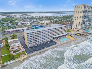 Exterior - Oceanfront, Balcony & VIEW! (Daytona Beach)