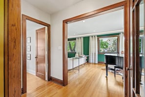 Interior - MINNeSTAY* Lowry Parlour | Piano (Minneapolis)