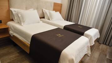 Quarto duplo, sacada | Wi-Fi de cortesia